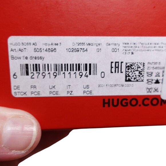 NWT Hugo Boss Men's Dressy Bow Tie With Jacquard Pattern Black 100% Silk - Picture 7 of 8